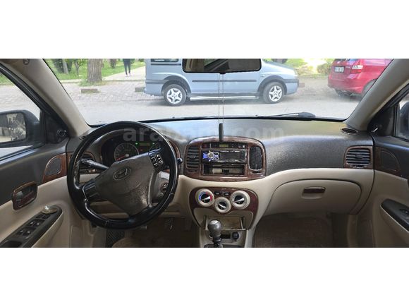 Sahibinden Hyundai Accent Era 1.5 CRDi-VGT Select 2007 Model