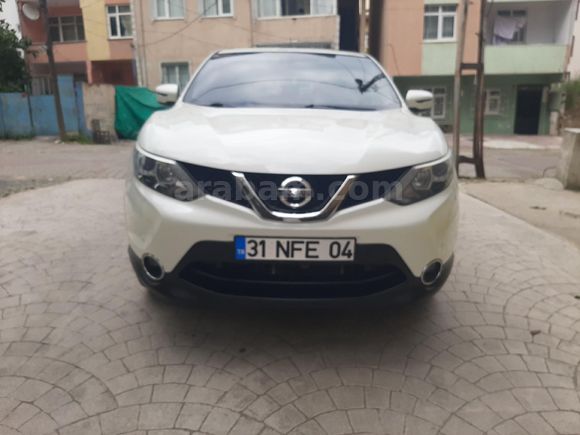 Sahibinden Nissan Qashqai 1.6 dCi Tekna 2017 Model  25.000 km Beyaz