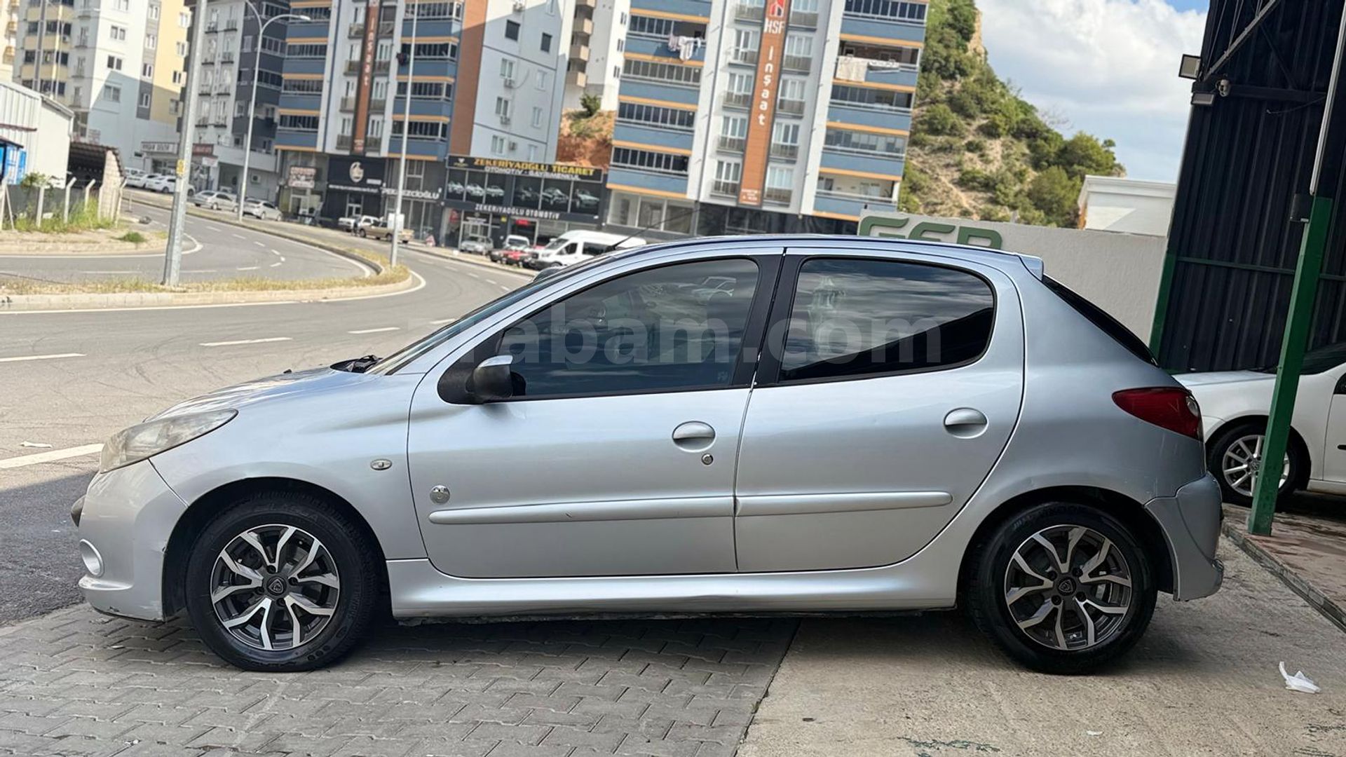 Sahibinden Peugeot 206+ 1.4 HDi Urban Move 2012 Model