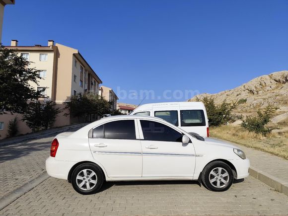 Sahibinden Hyundai Accent Era 1.5 CRDi Prime 2012 Model