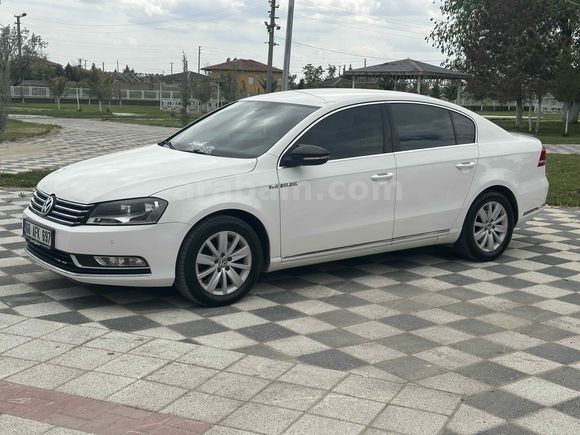 2013 NOKTA HATASIZ BOYASIZ SADECE 94 BİNDE PASSAT