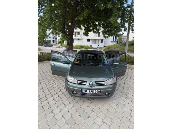 Sahibinden Renault Megane 1.5 dCi Dynamique 2004 Model 