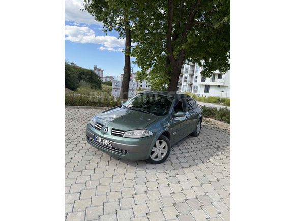 Sahibinden Renault Megane 1.5 dCi Dynamique 2004 Model 