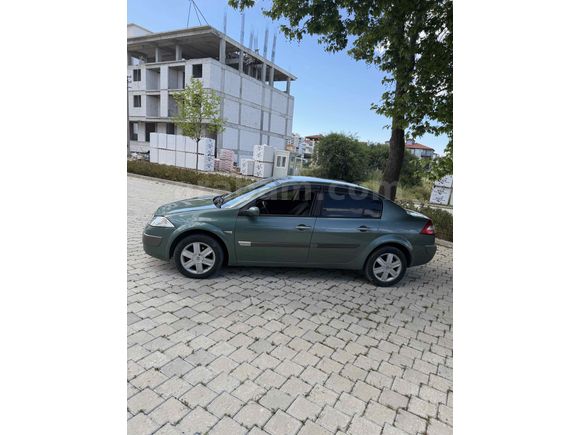 Sahibinden Renault Megane 1.5 dCi Dynamique 2004 Model 