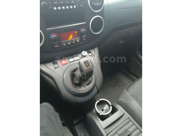 Sahibinden Peugeot Partner 1.6 HDI Premium Pack 2012 Model