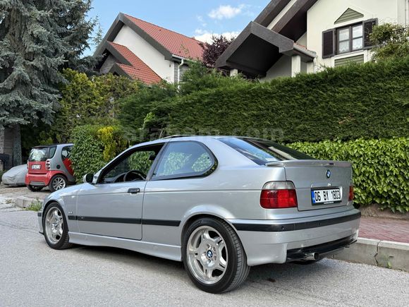 BMW E36 316i M Sport Compact 2000 Model 
