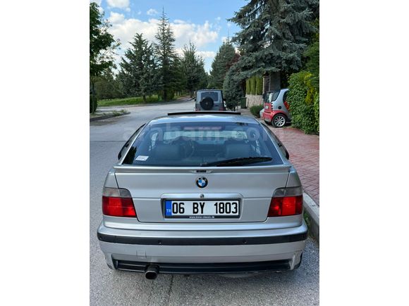 BMW E36 316i M Sport Compact 2000 Model 