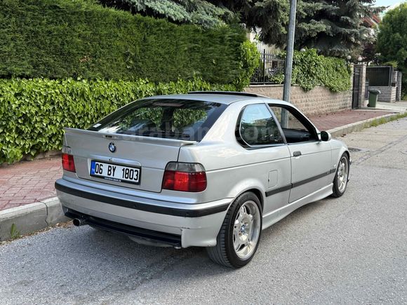 BMW E36 316i M Sport Compact 2000 Model 