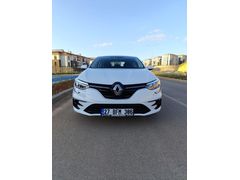 İLK SAHİBİNDEN HATASIZ 2026 MEGANE 2500 KM