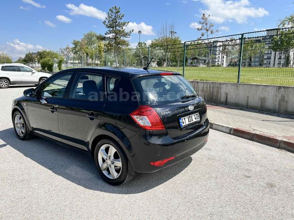 Sahibinden Kia Ceed 1.6 CRDi Motion 2011 Model 