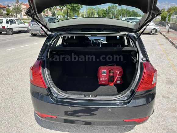 Sahibinden Kia Ceed 1.6 CRDi Motion 2011 Model 