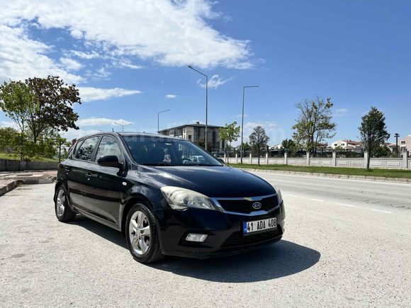Sahibinden Kia Ceed 1.6 CRDi Motion 2011 Model 