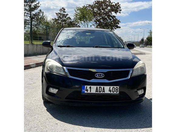 Sahibinden Kia Ceed 1.6 CRDi Motion 2011 Model 