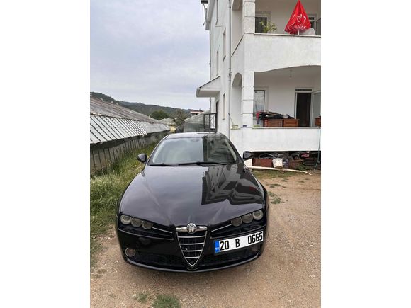 Sahibinden Alfa Romeo 159 1.9 JTD Distinctive 2006 Model 