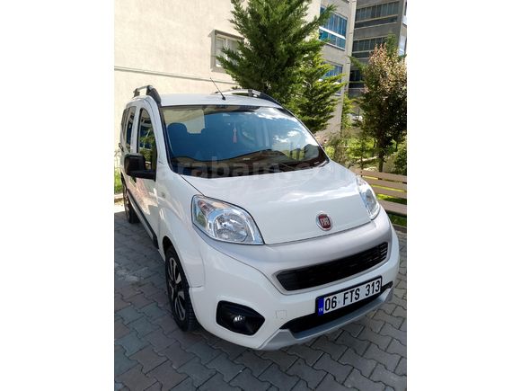 Sahibinden Fiat Fiorino Combi 1.3 Multijet Premio 2019 Model  83000 km Beyaz