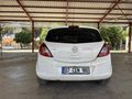 ECZACIDAN TEMİZ SATILIK  OTOMATİK OPEL CORSA