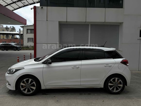 Sahibinden Hyundai i20 1.2 MPI Style 2016 Model 