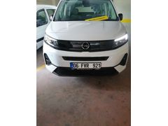 Sahibinden Opel Combo 1.5 CDTI Essential 2026 Model