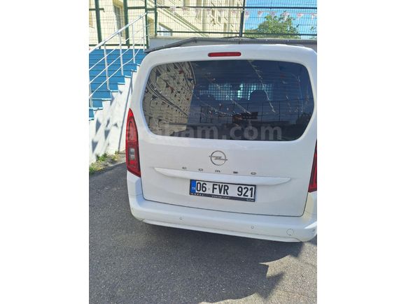 Sahibinden Opel Combo 1.5 CDTI Essential 2026 Model