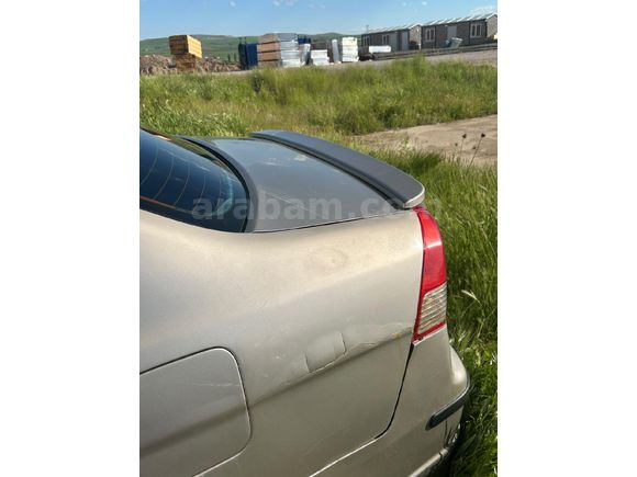Sahibinden Honda Civic 1.6i VTEC ES 2003 Model