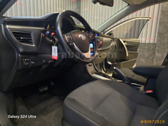 2014 TOYOTA COROLLA 1.4D 4-D ADVANCE DEĞİŞENSİZ OTOMATİK