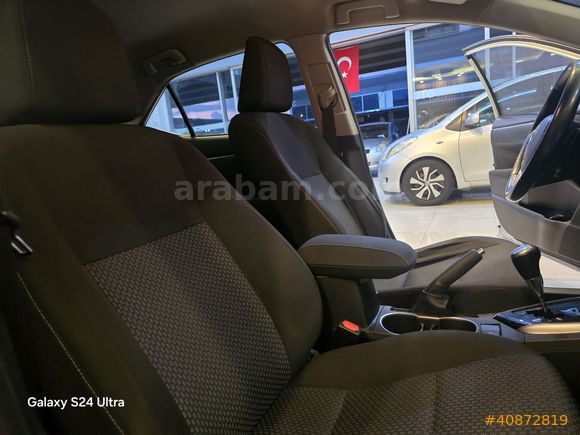 2014 TOYOTA COROLLA 1.4D 4-D ADVANCE DEĞİŞENSİZ OTOMATİK
