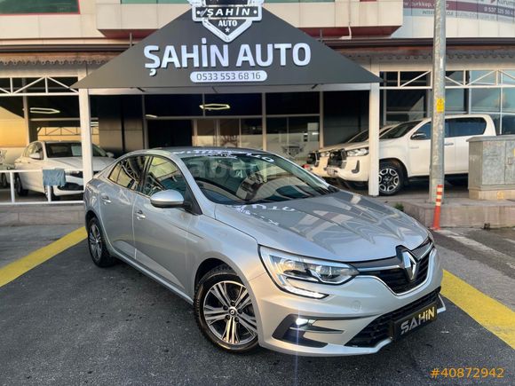 2024 MEGANE 1.3 TOUCH HATASIZ BOYASIZ K.KARTATAKSİT/0.99 KREDİ