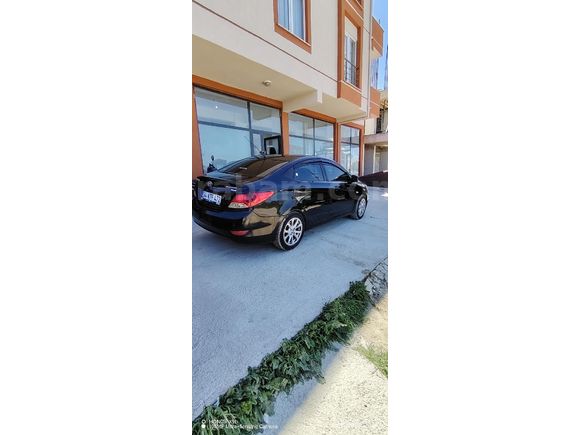 Sahibinden Hyundai Accent Blue 1.4 CVVT Mode Plus 2012 Model