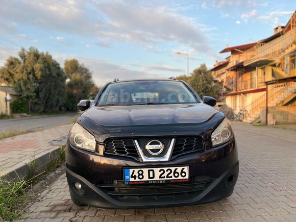 Sahibinden Nissan Qashqai 1.5 dCi Tekna 2011 Model  240.000 km Mor