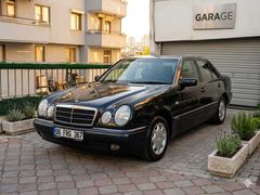 Sahibinden Mercedes - Benz E 200 Classic 1995 Model