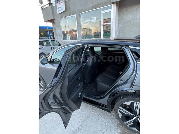 İLK SAHİBİNDEN, HATASIZ, TRAMERSİZ MEGANE E-TECH ICONIC PAKET