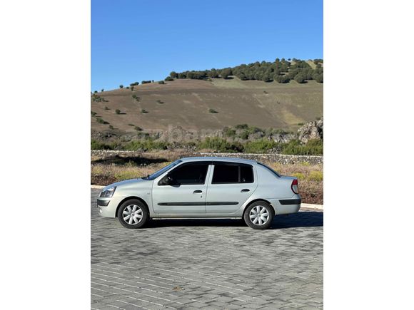 Sahibinden Renault Clio 1.4 Authentique 2005 Model 