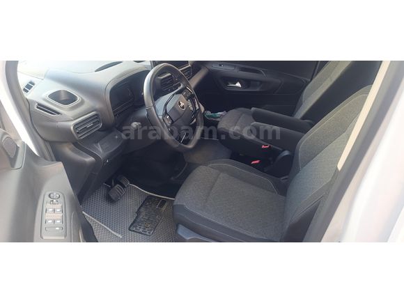 Sahibinden Opel Combo Life 1.5 D Edition 2024 Model