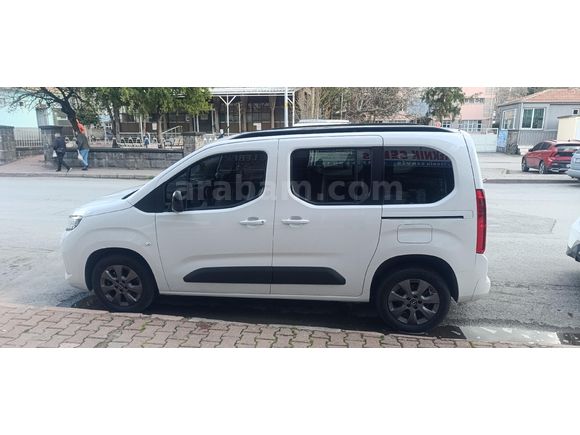 Sahibinden Opel Combo Life 1.5 D Edition 2024 Model