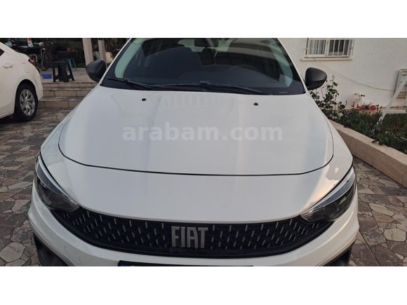 Sahibinden Fiat Egea Cross 1.4 Fire Street 2023 Model  70.000 km Beyaz