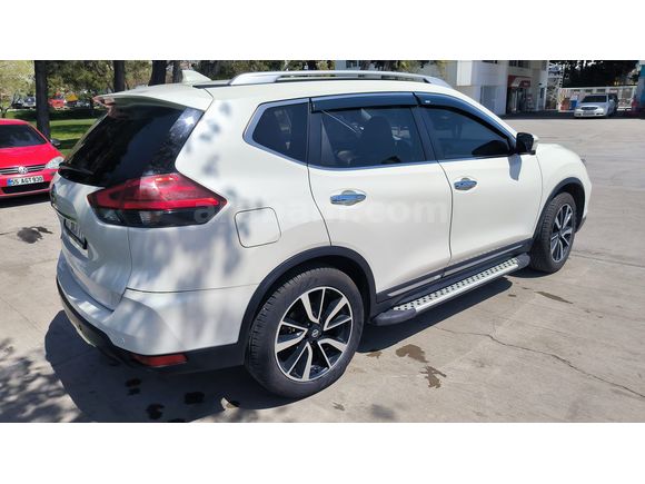 X-Trail 1.3 2020 Model Aile Aracı