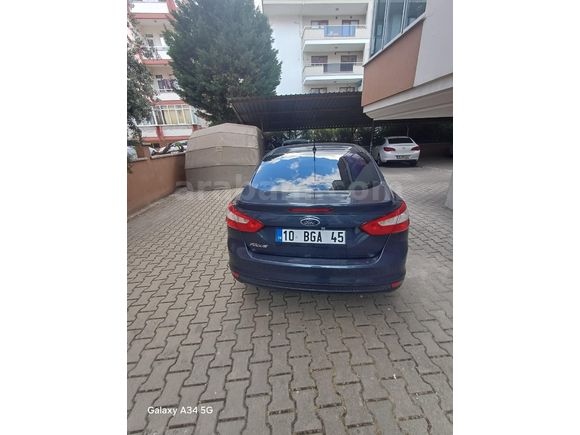 Sahibinden Ford Focus 1.6 Ti-VCT Style 2014 Model Balıkesir 121.000 km Gri (metalik)