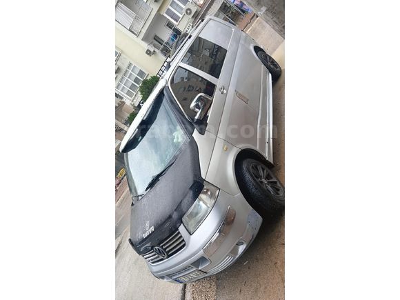 Sahibinden Volkswagen MultiVan 2.5 TDI 2005 Model  377.000 km Gri