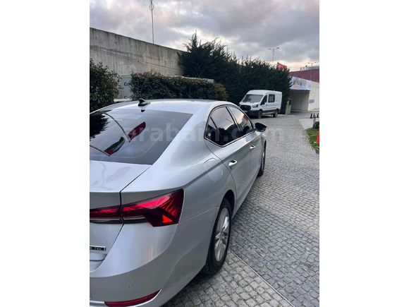 Sahibinden Skoda Octavia 1.0 e-Tec Elite 2024 Model  65.000 km Gri