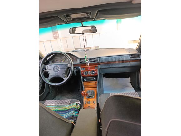 Sahibinden Mercedes - Benz E 200 1994 Model