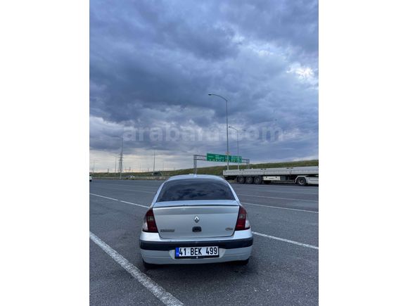 Sahibinden Renault Clio 1.5 dCi Alize 2004 Model 