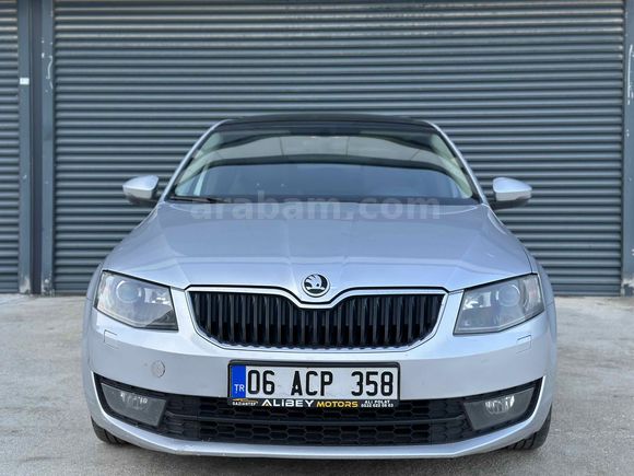 2016 SKODA CAM TAVAN OKTAVIA 