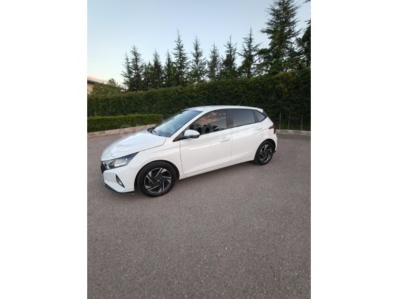 Galeriden Hyundai i20 1.4 MPI Style 2021 Model Afyonkarahisar