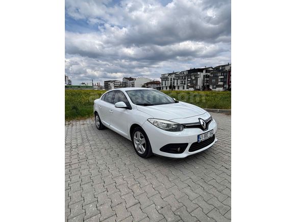 Sahibinden Renault Fluence 1.5 dCi Touch 2015 Model  147.000 km Beyaz