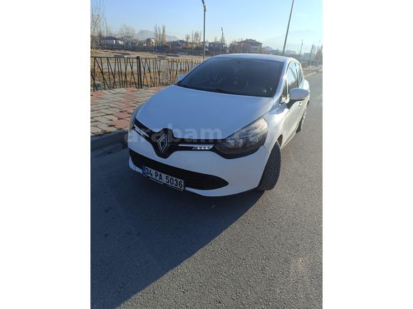 Temiz Sorunsuz Renault Clio 1.5 dizel 2015 Model  95.000 km