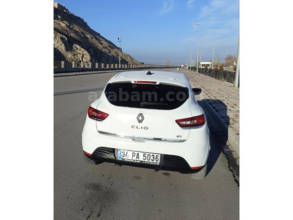 Temiz Sorunsuz Renault Clio 1.5 dizel 2015 Model  94.000 km