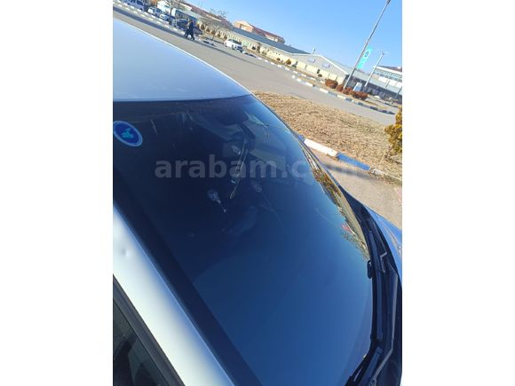 Temiz Sorunsuz Renault Clio 1.5 dizel 2015 Model  95.000 km