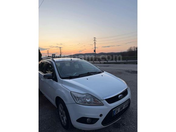 Sahibinden Ford Focus 1.6 TDCi Trend 2011 Model  Beyaz