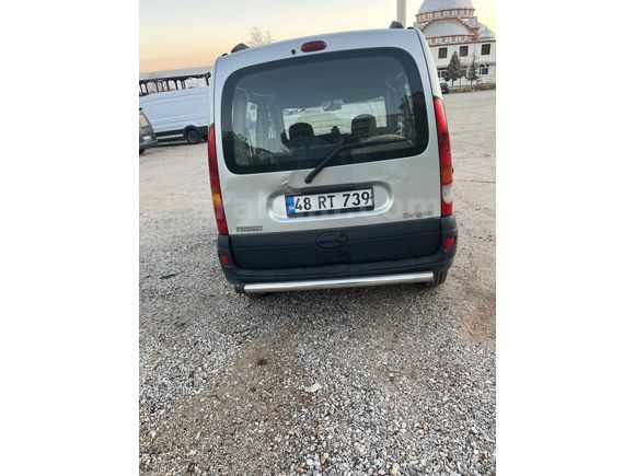 Sahibinden Renault Kangoo 1.5 dCi Expression 2008 Model  285.000 km Gri (Gümüş)