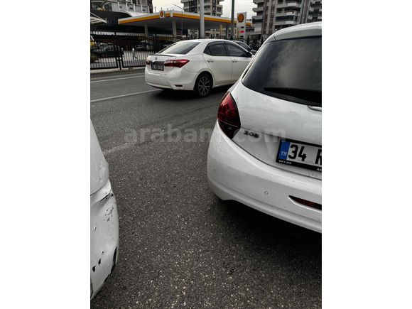 Sahibinden Peugeot 208 1.2 PureTech Allure 2016 Model Ankara